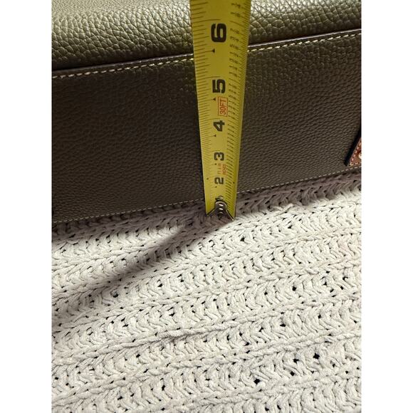 Dooney & Bourke Pebble Grain Zip Satchel Leather Structured MSRP$478 R1930 Green - Picture 6 of 16